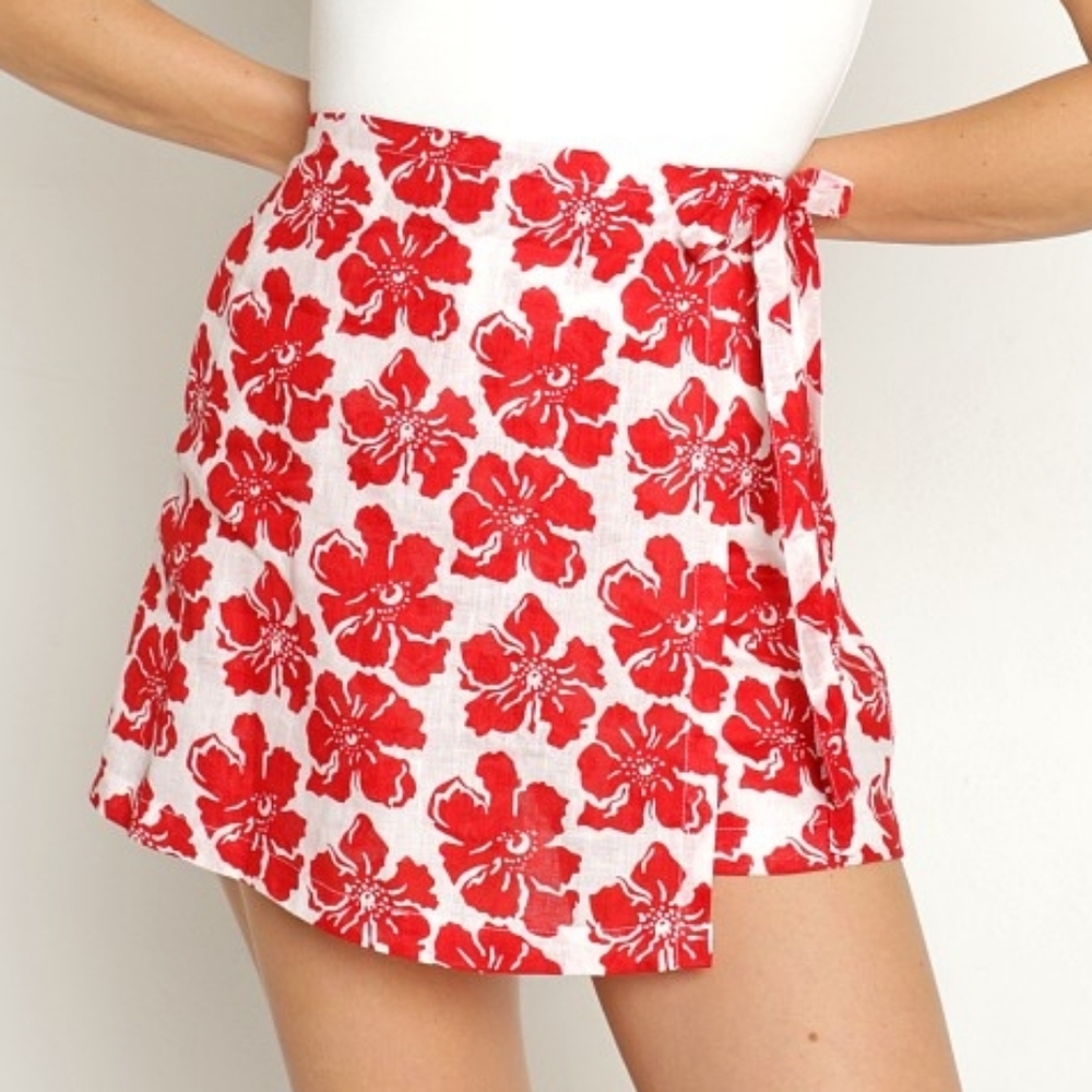 Faithful The Brand Eridani Skort La Presa Red And White Floral Linen Size XS(2)